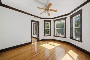 2324 N Central Park Ave, Chicago, IL 60647 - Photo 6
