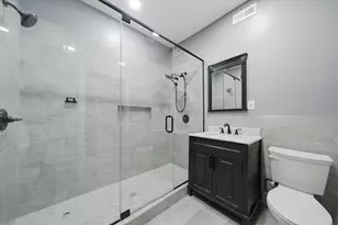 2324 N Central Park Ave, Chicago, IL 60647 - Photo 10