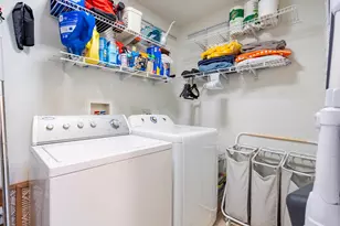 8340 Callie Ave, Morton Grove, IL 60053 - Photo 14