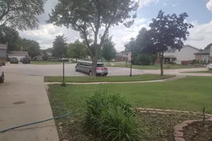 1420 W Jo Ann Ln, Addison, IL 60101 - Photo 30