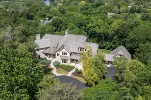 79 S Wynstone Dr, North Barrington, IL 60010 - Photo 1