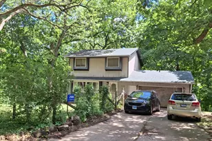 2580 E 450th Rd, Oglesby, IL 61348 - Photo 1