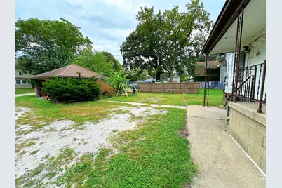 211 S Bloomington Street, Streator, IL 61364 - Photo 16