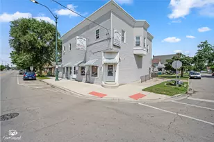 435 E Jackson St, Joliet, IL 60432 - Photo 1