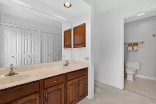 1393 W Shire Circle, Inverness, IL 60067 - Photo 8