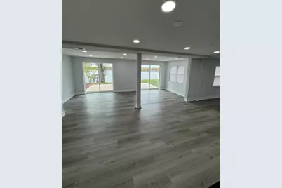 33670 N Lake Shore Drive, Grayslake, IL 60030 - Photo 8