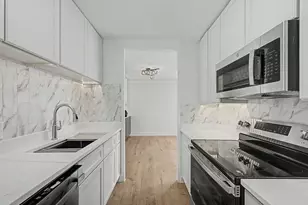 5740 N Sheridan Rd, Chicago, IL 60660 - Photo 12