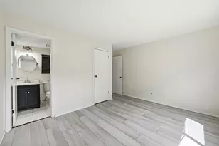 332 Klein Creek Ct, Carol Stream, IL 60188 - Photo 16