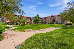 332 Klein Creek Ct, Carol Stream, IL 60188 - Photo 10
