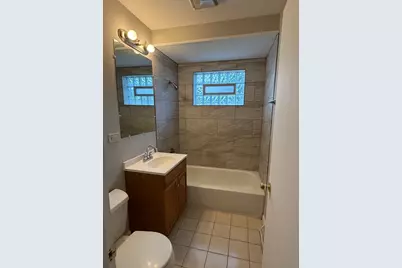 166 Doris Lane, Chicago Heights, IL 60411 - Photo 8