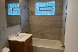 166 Doris Ln, Chicago Heights, IL 60411 - Photo 8