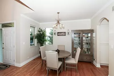 768 Saint Johns Place, Addison, IL 60101 - Photo 12