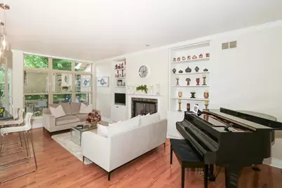 768 Saint Johns Place, Addison, IL 60101 - Photo 8