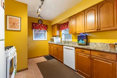 18024 Highland Avenue, Homewood, IL 60430 - Photo 10