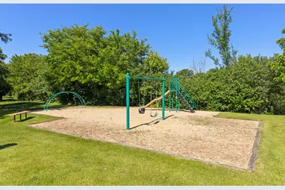32102 Millard Circle #2, Warrenville, IL 60555 - Photo 24