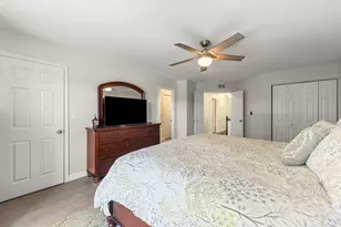 32102 Millard Circle, Warrenville, IL 60555 - Photo 16