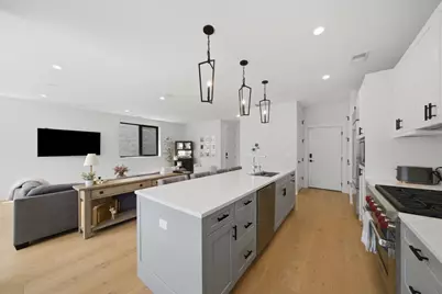 1450 N Bosworth Avenue #2, Chicago, IL 60622 - Photo 14