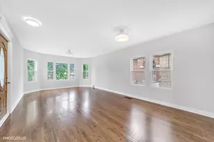 3515 N Oriole Ave, Chicago, IL 60634 - Photo 4