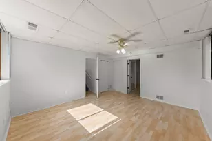 219 Kedvale Ct, Bolingbrook, IL 60440 - Photo 16