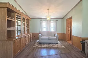 155 Scarlet Dr, Manteno, IL 60950 - Photo 6