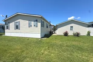 155 Scarlet Dr, Manteno, IL 60950 - Photo 18