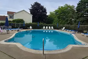 1912 Victoria Rd, Mundelein, IL 60060 - Photo 60