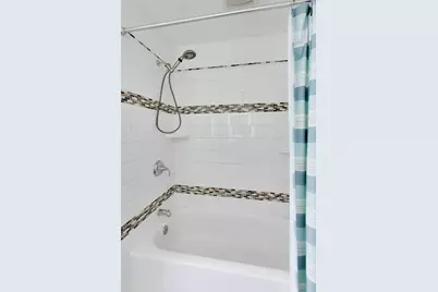 1912 Victoria Road, Mundelein, IL 60060 - Photo 36