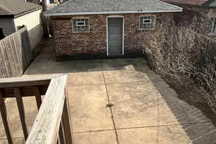 2913 E 97th St, Chicago, IL 60617 - Photo 16