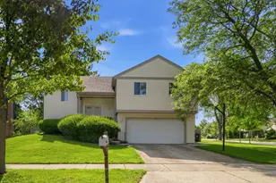 301 Horatio Blvd, Buffalo Grove, IL 60089 - Photo 1
