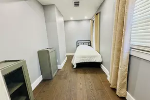 7258 W 72nd St, Bridgeview, IL 60455 - Photo 24