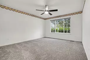 2071 Avalon Ct, Northbrook, IL 60062 - Photo 8
