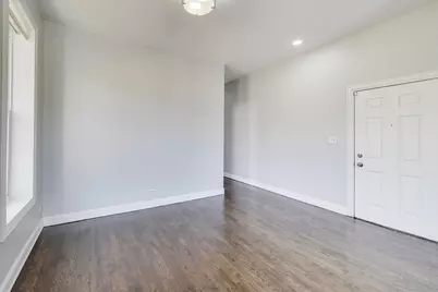 313 E 60th Street #1, Chicago, IL 60637 - Photo 12