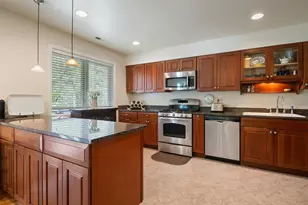 753 W Dickens Ave, Chicago, IL 60614 - Photo 6