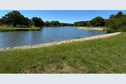900 Timber Trail Drive, Dixon, IL 61021 - Photo 2