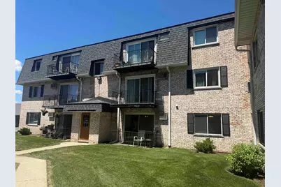 1321 N Baldwin Court #1D, Palatine, IL 60074 - Photo 2