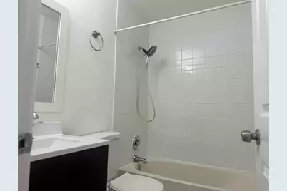 1321 N Baldwin Court #1D, Palatine, IL 60074 - Photo 8