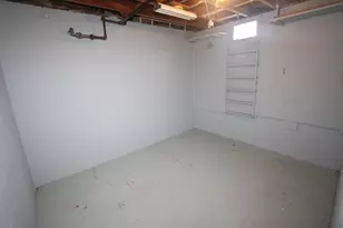 704 Woodlawn Ave, Joliet, IL 60435 - Photo 26