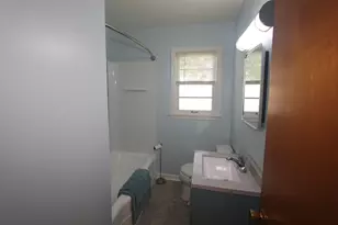 704 Woodlawn Ave, Joliet, IL 60435 - Photo 14