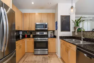 4114 N Lincoln Ave, Chicago, IL 60618 - Photo 10