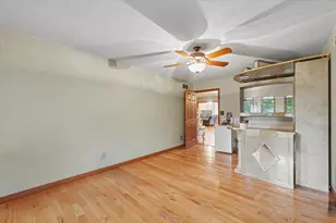 402 Hollyridge Ct, Saint John, IL 61873 - Photo 22