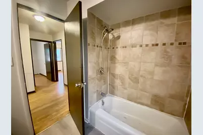 16428 Wabash Avenue, South Holland, IL 60473 - Photo 12