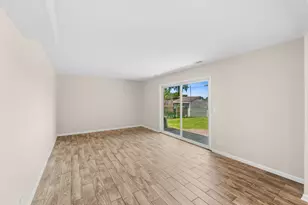 465 Ridgefield Dr, Roselle, IL 60172 - Photo 16