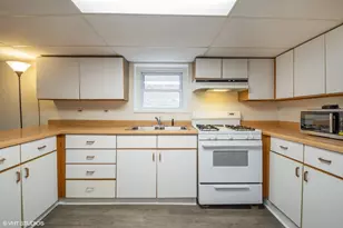 5442 N Ludlam Ave, Chicago, IL 60630 - Photo 16