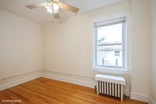 5442 N Ludlam Ave, Chicago, IL 60630 - Photo 10