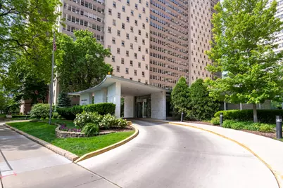 3950 N Lake Shore Drive #317C, Chicago, IL 60613 - Photo 2