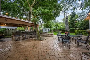 644 Beaver Rd, Glenview, IL 60025 - Photo 12