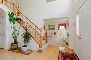 1438 Della Dr, Hoffman Estates, IL 60169 - Photo 8