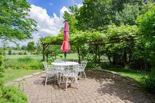 1438 Della Dr, Hoffman Estates, IL 60169 - Photo 32