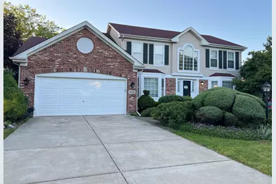 1438 Della Drive, Hoffman Estates, IL 60169 - Photo 4