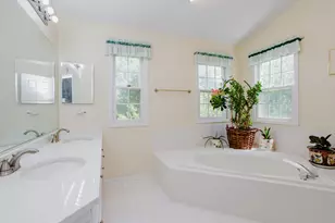 1438 Della Dr, Hoffman Estates, IL 60169 - Photo 22